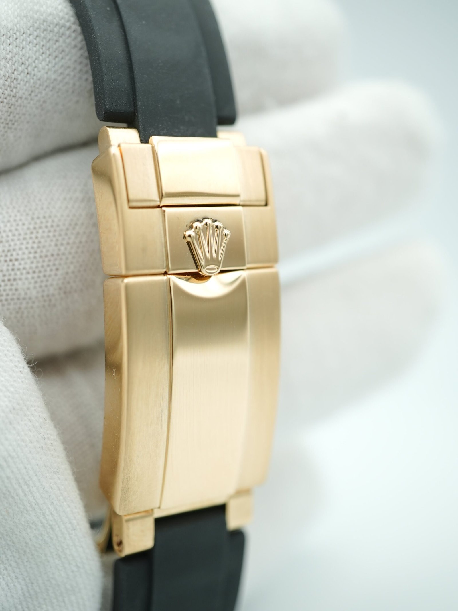 Rolex 40 mm Daytona "Pikachu Dial" / Yellow - Image 5