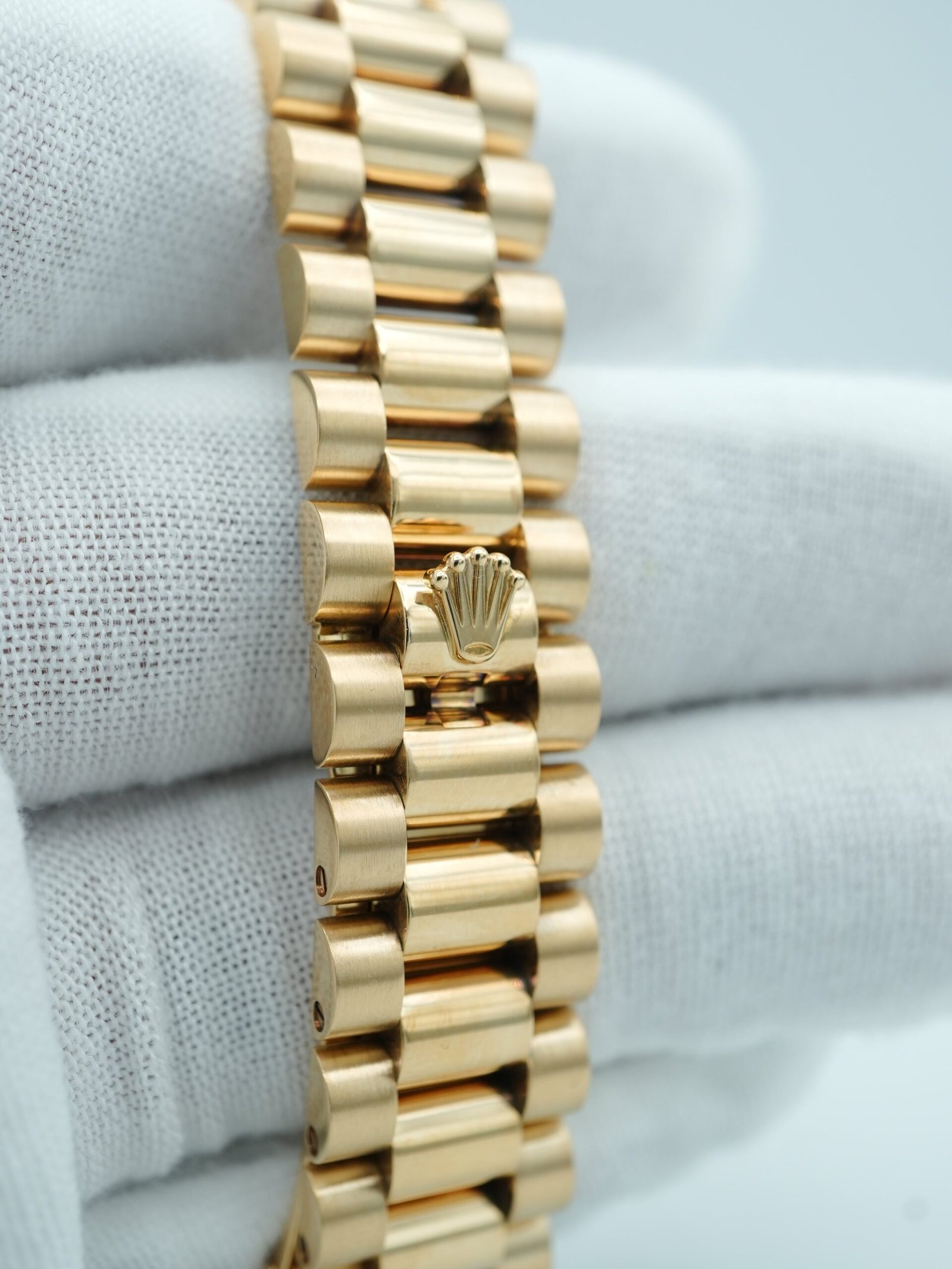 Rolex Datejust 31 mm / Champagne Diamond – President - Image 5