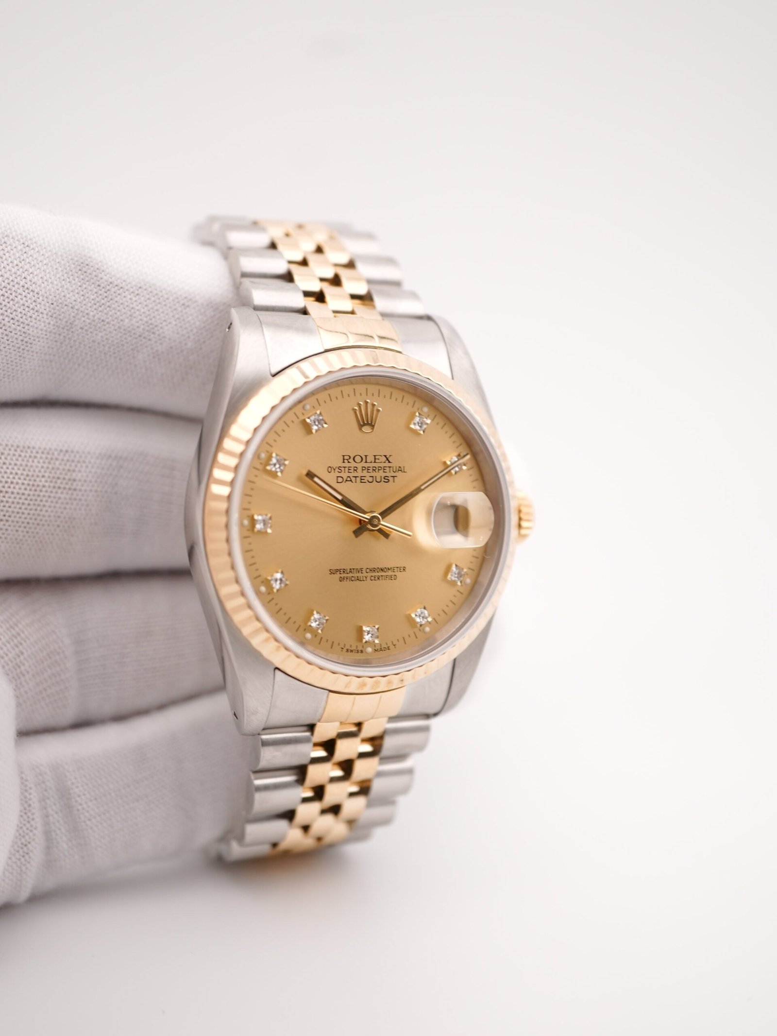 Rolex Datejust 36 mm / Champagne Diamond – Jubilee - Image 4